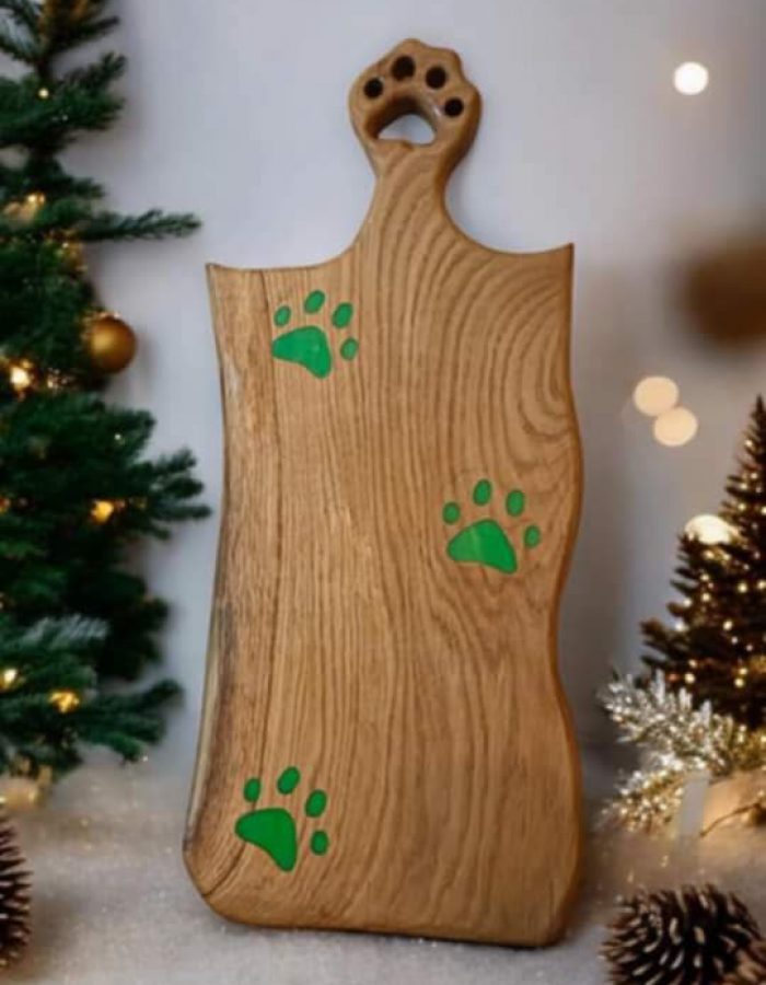 Dubové prkénko- zelené tlapky